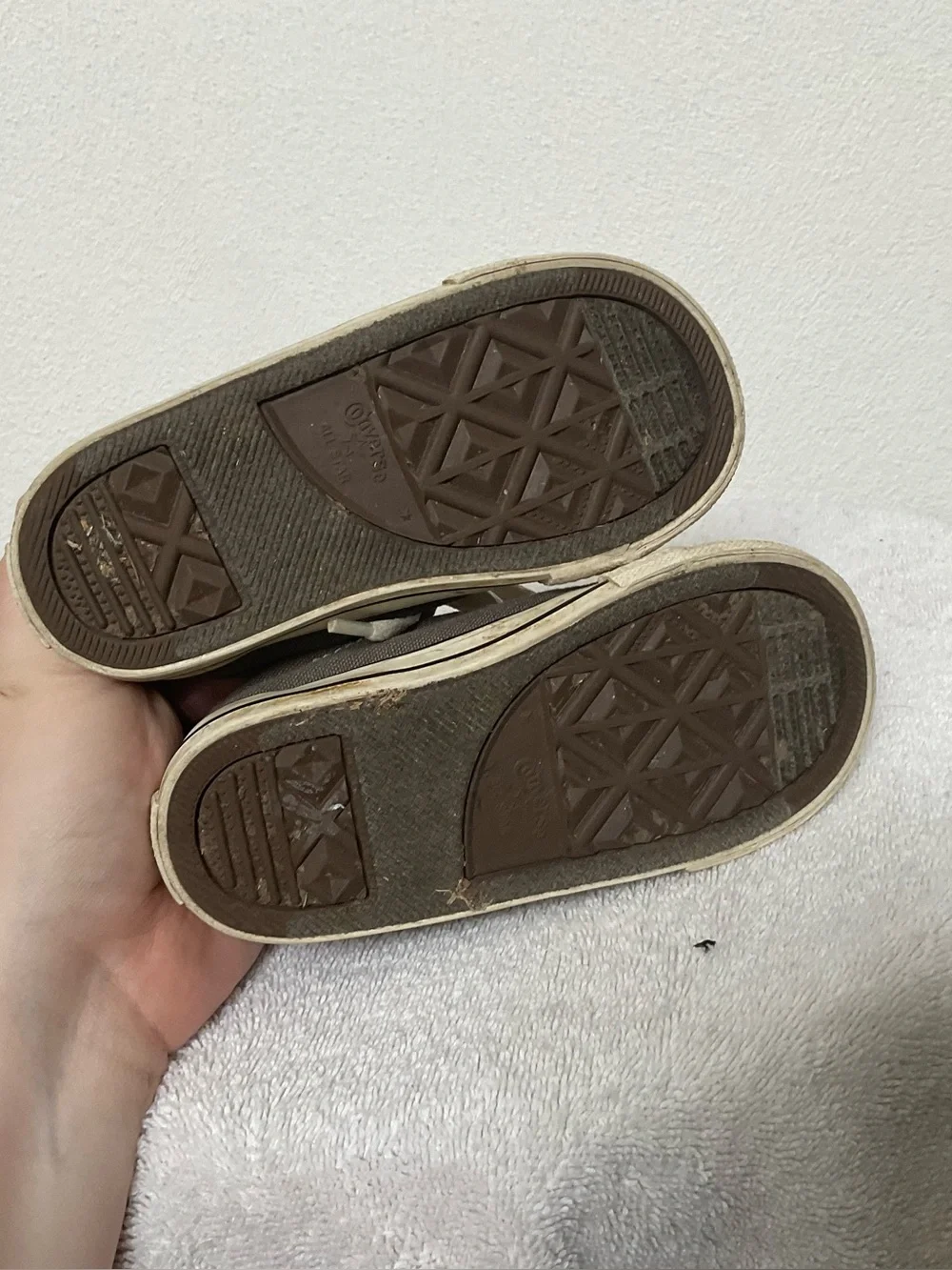 Converse Dark Grey Children's Low Top Classic Shoes Size 8 Sneakers